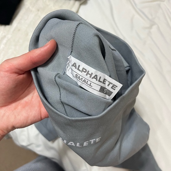 Alphalete Amplify leggings - Picture 3 of 3